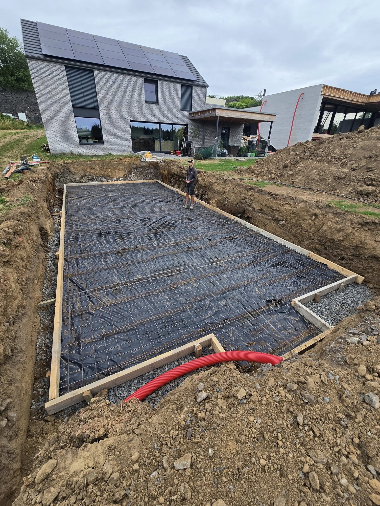Dalle béton armé — piscine à Sprimont — chantier de structure réalisé par Bryan Prevot