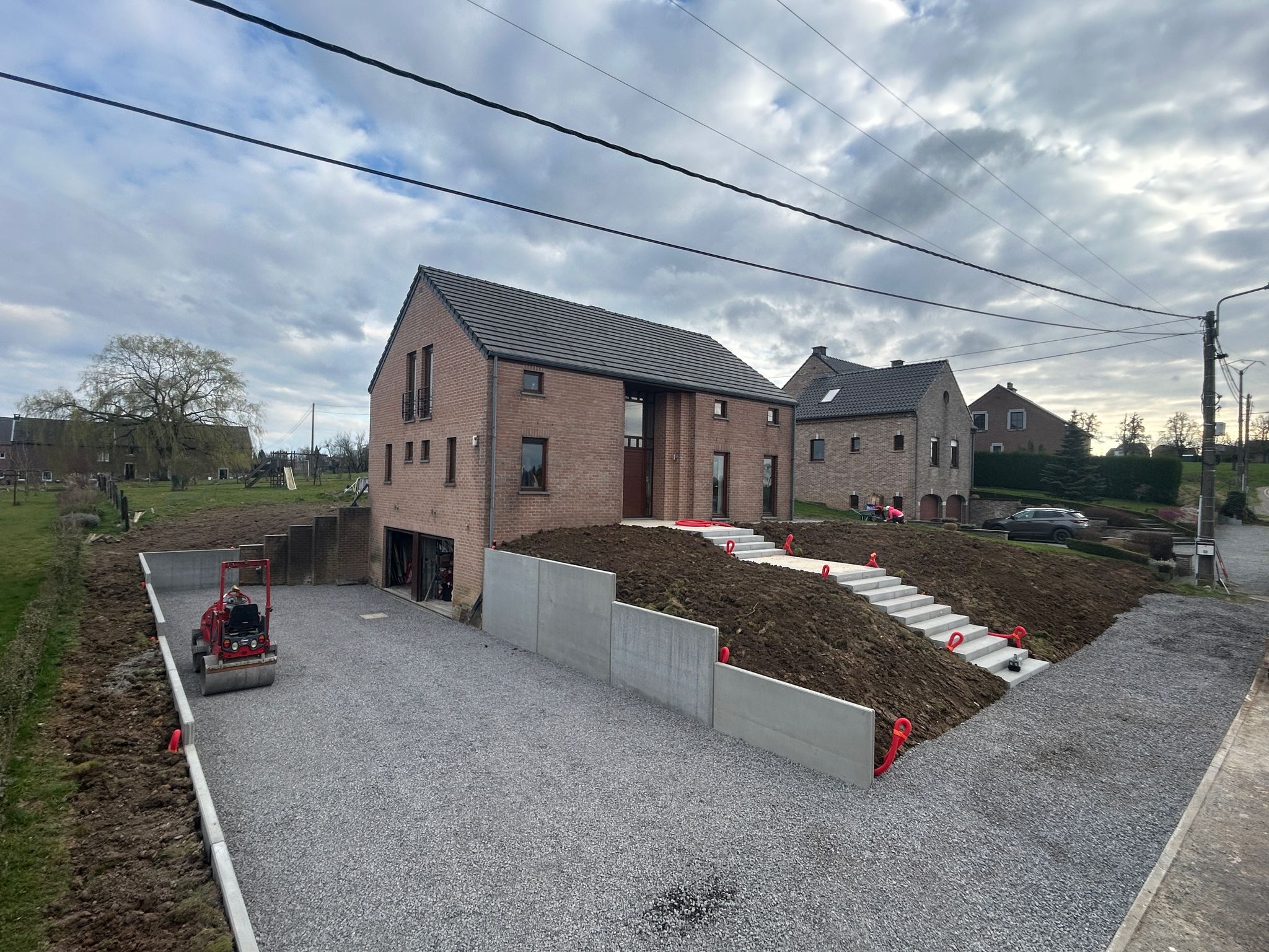 Mur de soutènement & accès à Hamoir — chantier de structure réalisé par Bryan Prevot